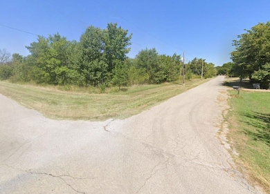 0 SW 8th St, Wagoner, OK 74467 - photo 2