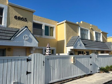 6865 SW 45th Ln unit 5, Miami, FL 33155 - photo 2