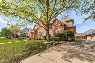 1636 Oak Creek Dr, Hurst, TX 76054 - photo 5