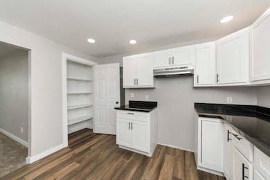 2711 E 800 N, Wenona, IL 61377 - photo 7