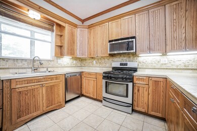 11834 Old Oaks Ln, Conroe, TX 77385 - photo 7