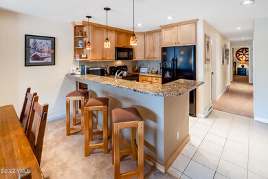 205 Kitchen Counter Island