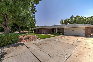 4 Front Exterior View 3