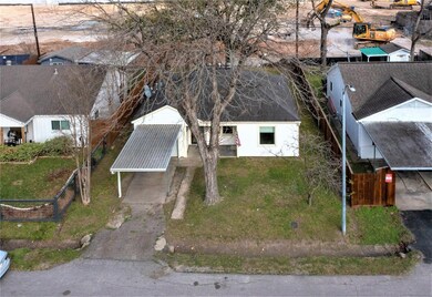 1622 Walton St, Houston, TX 77009 - photo 3