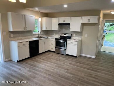 210 Pheasant Run, Lehman Township, PA 18324 - photo 5