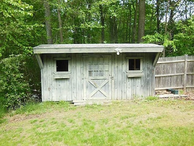 77 Hammet Rd, Coventry, RI 02816 - photo 6