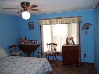 809 Main Grove St, Donna, TX 78537 - photo 7