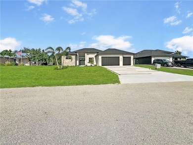 9 SW 14th Ave, Cape Coral, FL 33991 - photo 5