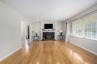 6233 Grand Blvd, Hobart, IN 46342 - photo 4