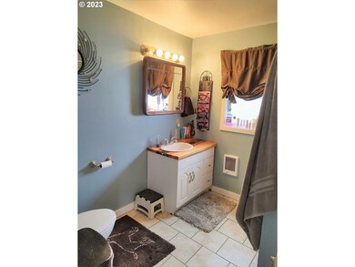 123 Rebel Hill Rd, Canyon City, OR 97820 - photo 7