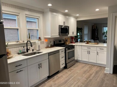 60 Weaver St unit 2, Greenwich, CT 06831 - photo 4