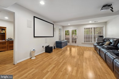 13050 Greg Roy Ln, Herndon, VA 20171 - photo 6