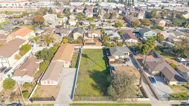 1243 E St, Corona, CA 92882 - photo 4