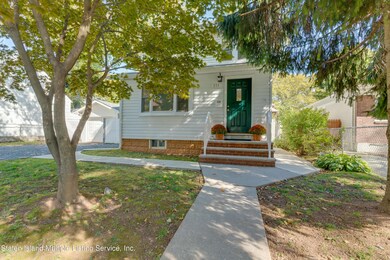 211 Bancroft Ave (1 of 33)