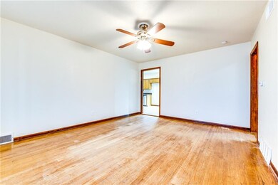 5612 N Roff Ave, Oklahoma City, OK 73112 - photo 6