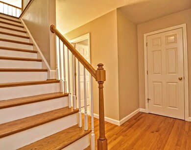 75 Lebeaux Dr unit 75, Shrewsbury, MA 01545 - photo 3