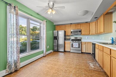 76 Case Ave unit 76, Seekonk, MA 02771 - photo 2