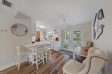 1280 Embassy Ln, Naples, FL 34104 - photo 6