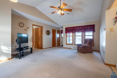 15 Park Village, Le Mars, IA 51031 - photo 3