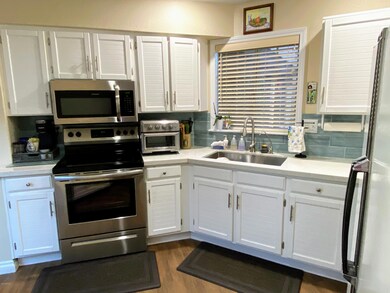 KitchenView1