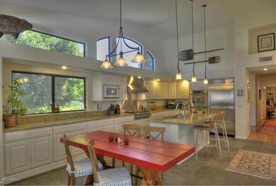 Fabulous Island Kitchen