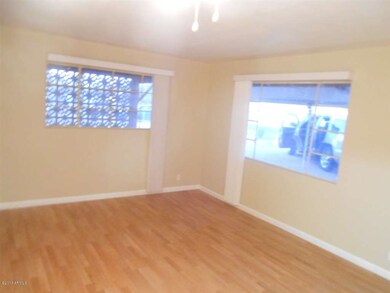 Saguaro-Living Room