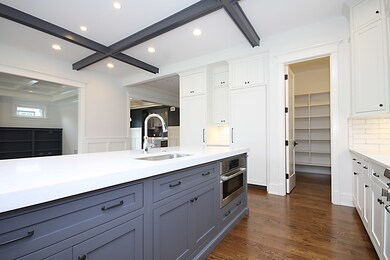 371 N Highview Ave, Elmhurst, IL 60126 - photo 3