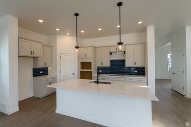 7196 Sage Run Rd, Copperton, UT 84006 - photo 2