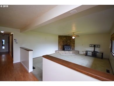 18490 SW Deline St, Beaverton, OR 97007 - photo 3