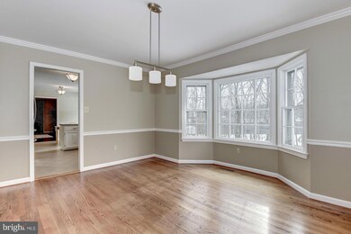 2011 Miracle Ln, Falls Church, VA 22043 - photo 6