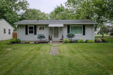 602 N Metts St, Ossian, IN 46777 - photo 2