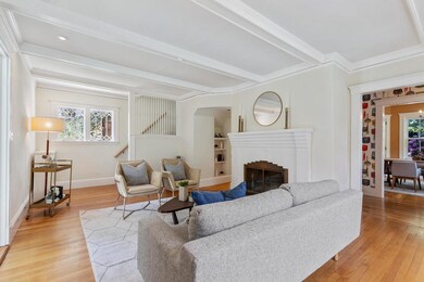 111 Jason St, Arlington, MA 02476 - photo 4