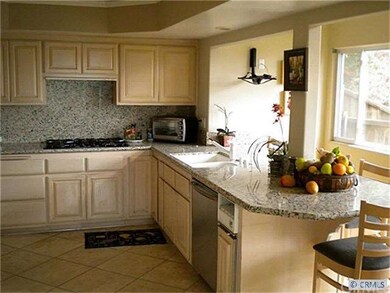 Gourmet Kitchen