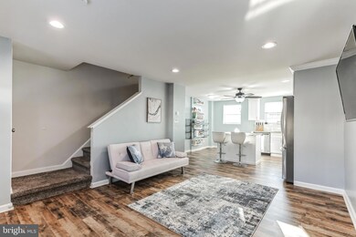 64 W Berkley Ave, Clifton Heights, PA 19018 - photo 2