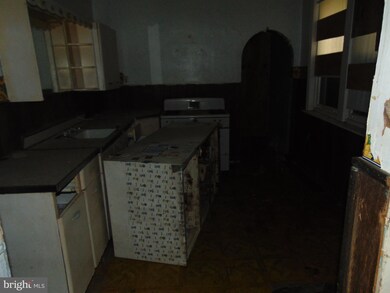 1282 Jackson St, Camden, NJ 08104 - photo 5