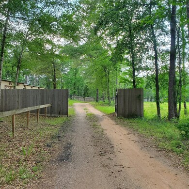 28115 Clint Neidgk Rd, Magnolia, TX 77354 - photo 2