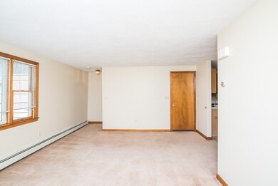 91 Condor St unit 2, Boston, MA 02128 - photo 5