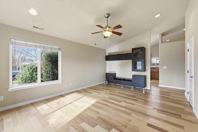 311 Isabel Dr, Medford, OR 97501 - photo 6