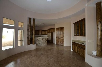 1 Dining Kitchen Combo
