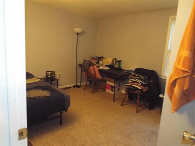 8 Plaza Village Rd, Plymouth, NH 03264 - photo 6