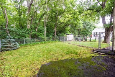 21 Loris Rd, Danvers, MA 01923 - photo 5