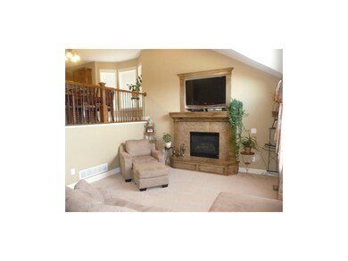 Great room with Fireplace and built-in TV Niche