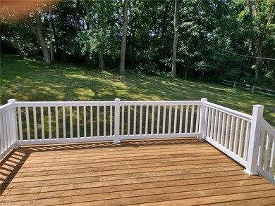 30132 Rickey Ln, Wickliffe, OH 44092 - photo 6