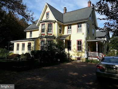 131 Chestnut St, Haddonfield, NJ 08033 - photo 2