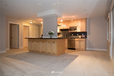 3204 81st Place SE unit 303, Mercer Island, WA 98040 - photo 6