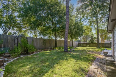 1403 Silverleaf Dr, Friendswood, TX 77546 - photo 7