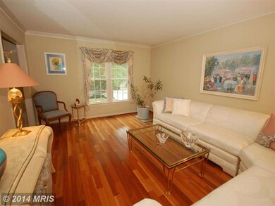 7105 Rivers View Ct, Columbia, MD 21044 - photo 2