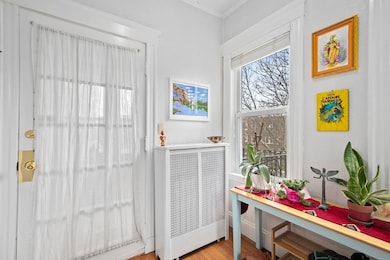 9 Colbourne Crescent unit 1, Brookline, MA 02445 - photo 6