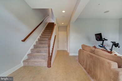 521 Jurgensen Place, Hyattsville, MD 20785 - photo 4