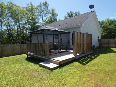 529 Roosevelt Trail, Windham, ME 04062 - photo 6